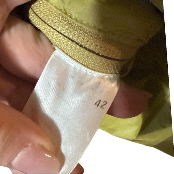 EUC - Strenesse Blue - Chartreuse Puffer Vest - Size 42/US12 - Picture 3 of 4